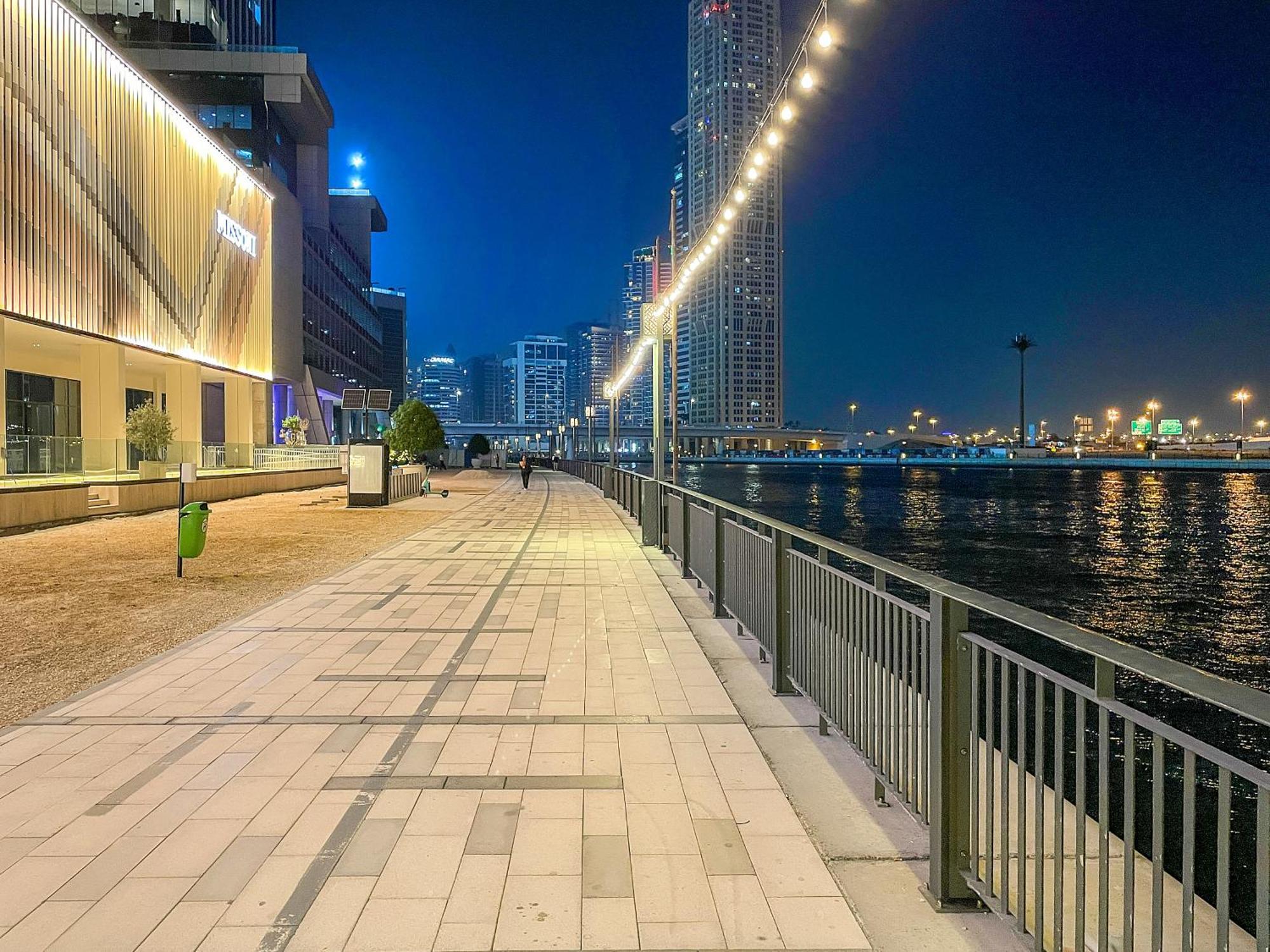 Luxury 2br In Business Bay With Balcony & Canal View Appartamento *